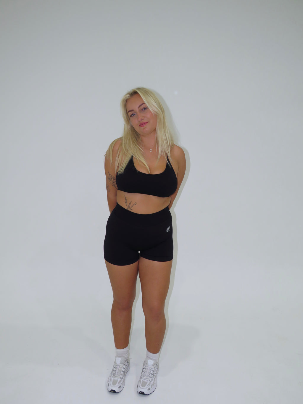 Milly Criss-Cross Crop - Black