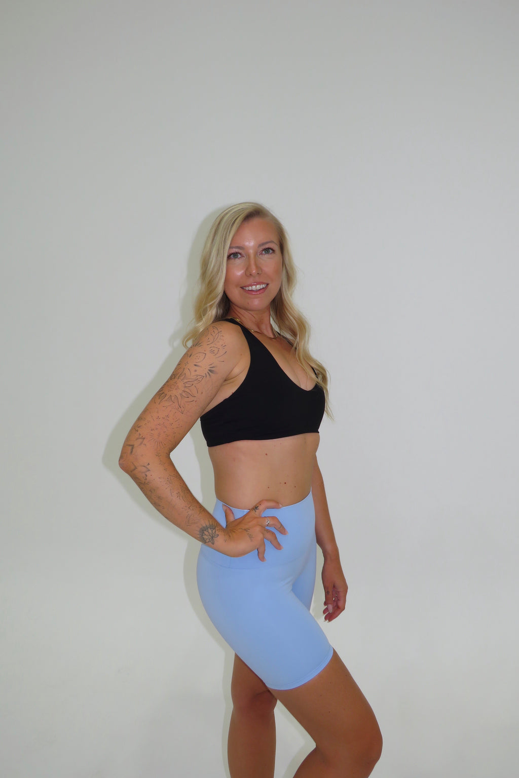 Elara Shorts - Sky Blue